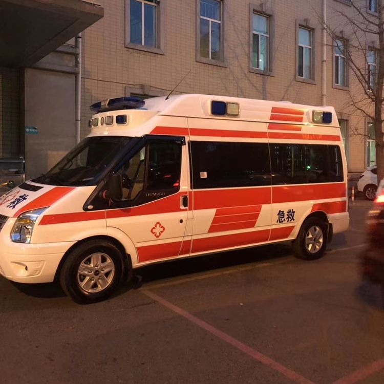 尖山夜间租赁救护车护送病人转院：安全转运的 8 大核心注意事项